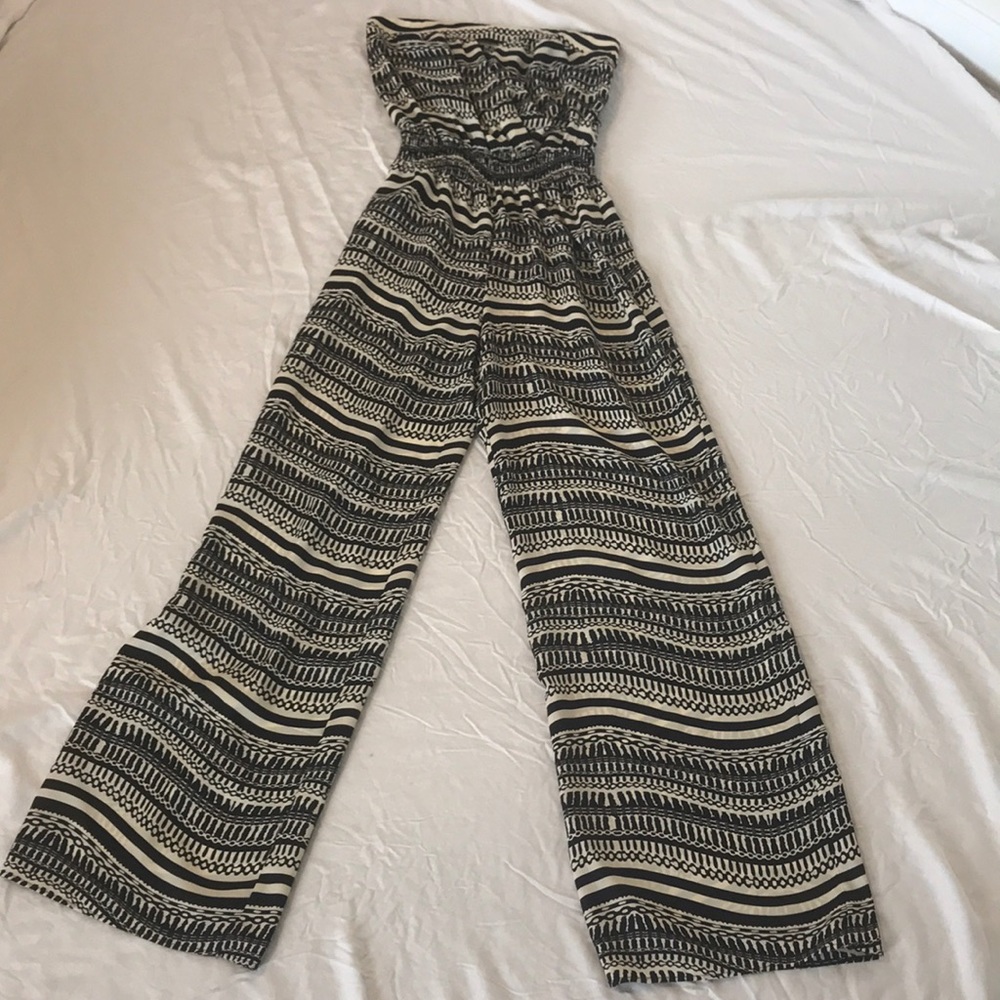 Strapless black and white pants jumper